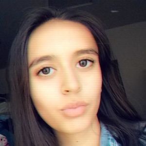 Meet your Posher, Abigail